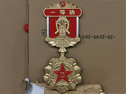 八一军徽定制的常见尺寸有哪些