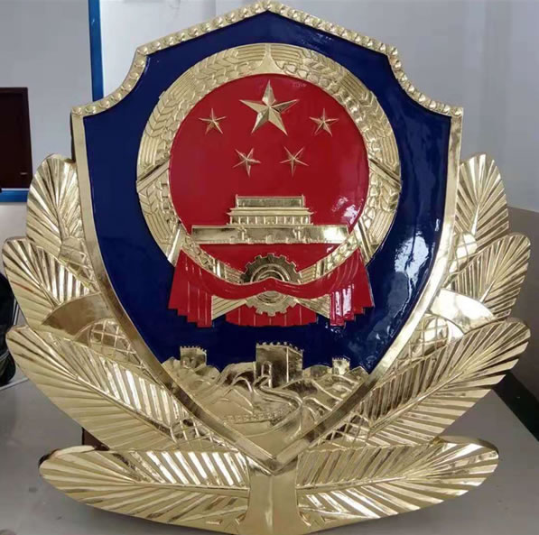如何选择警徽的合适材质